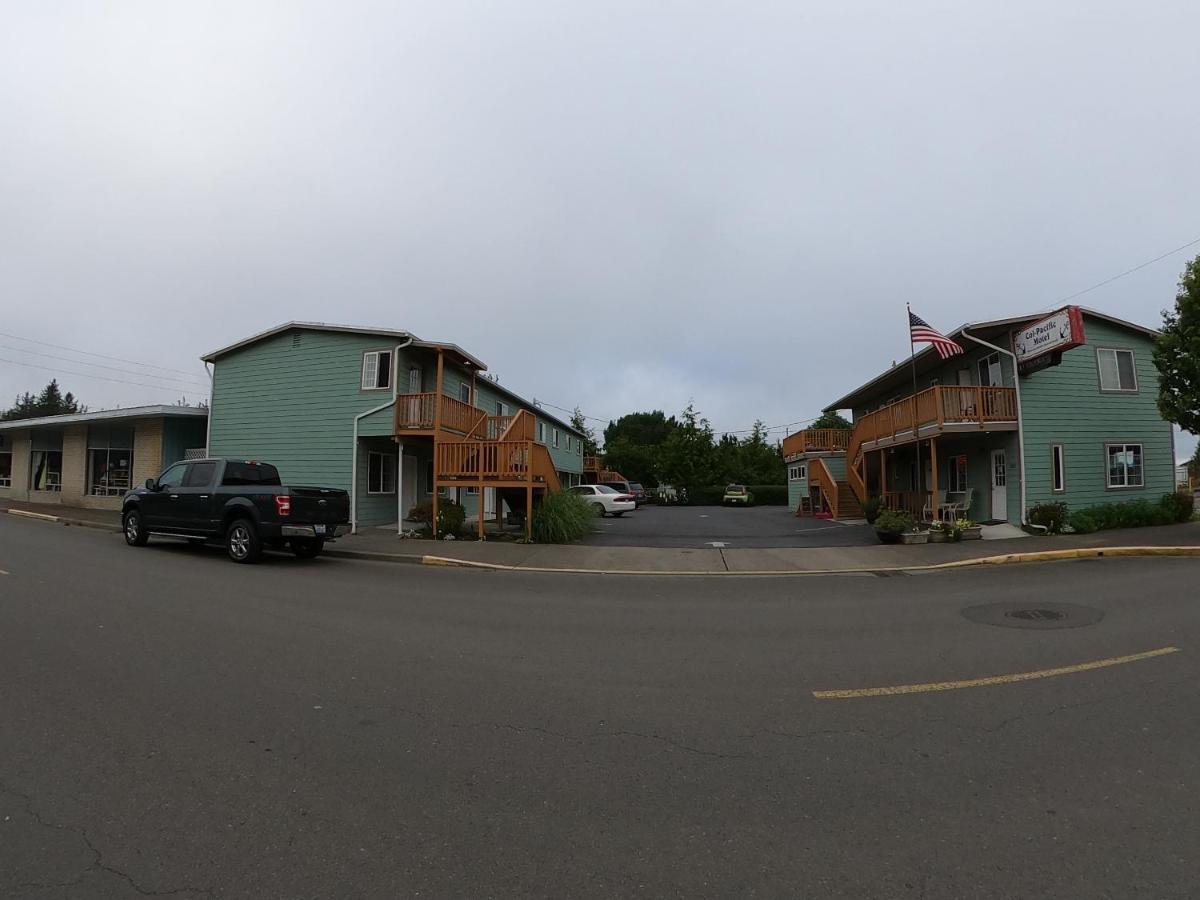 Col-Pacific Motel Ilwaco Exterior photo